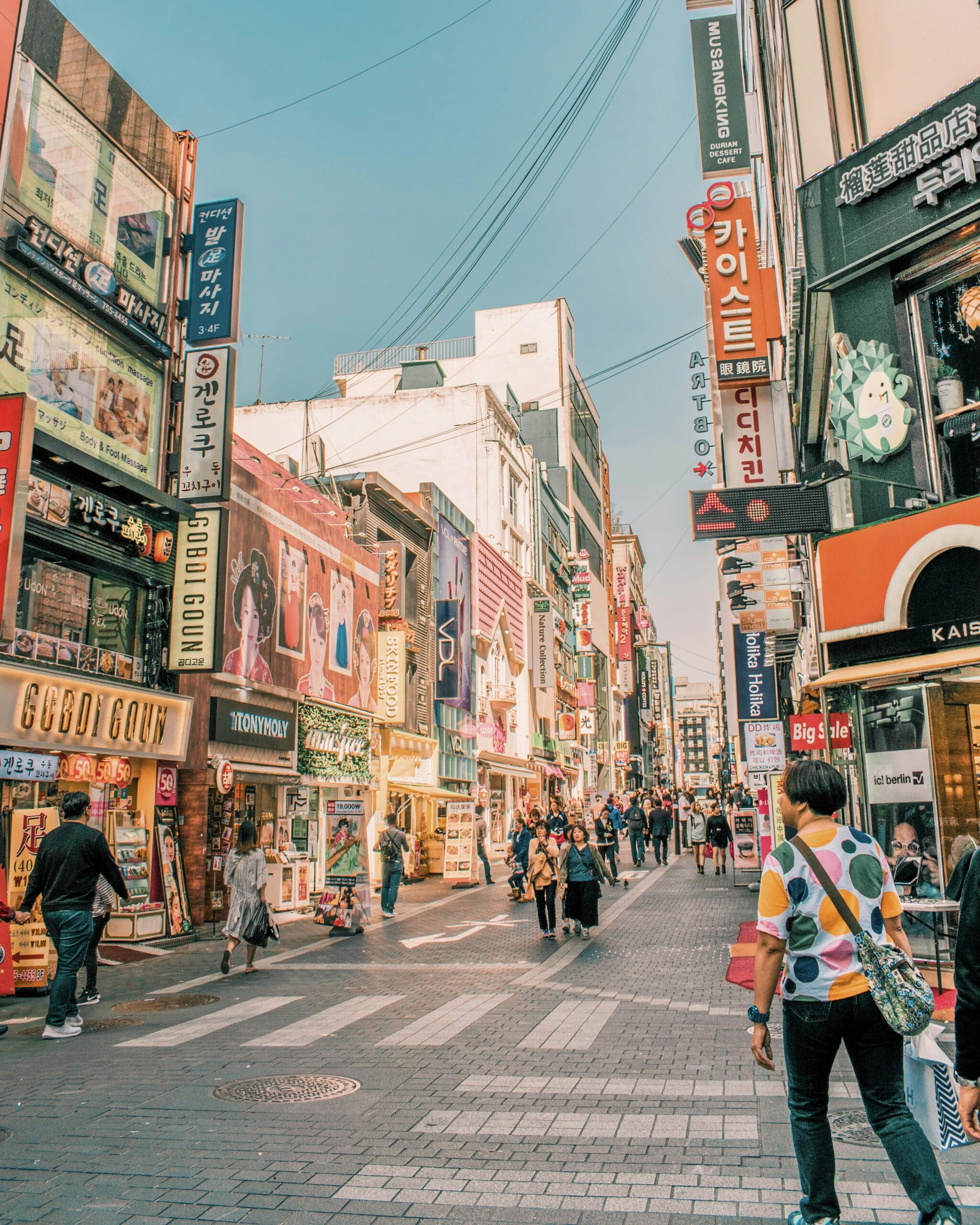 For the first time, South Korea’s 2025 Population and Housing Census will allow same-sex partners to select “spouse” or “cohabiting partner”, recognising their relationships in national statistics. Legal marriage still isn’t permitted—but this change marks a significant step toward inclusion.
