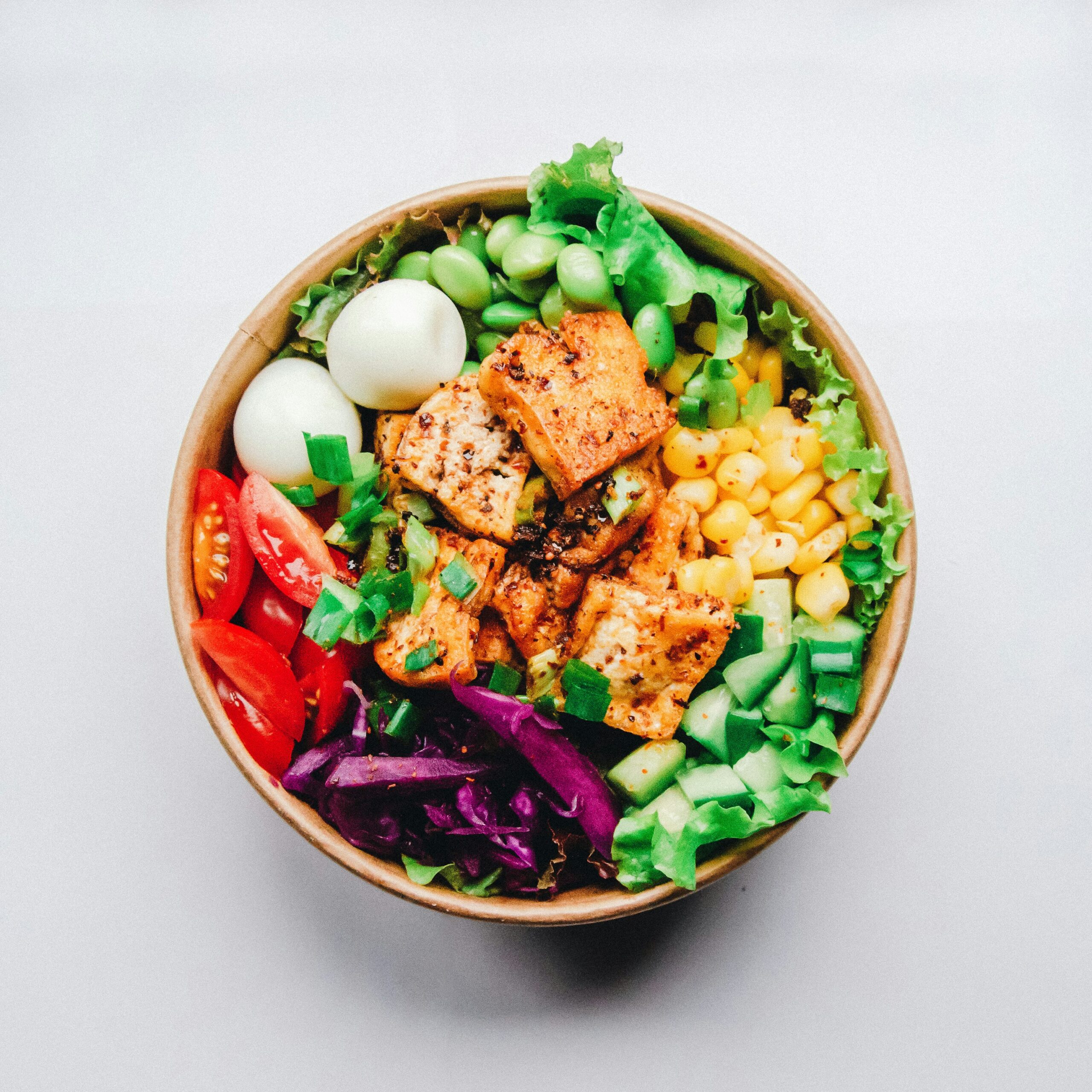 Cafeterias in Spain are making an effort to adjust their menus amidst concerns raised about the correlation between health disparities and socioeconomic status, the decree comes into effect with the hopes of curbing said disparity among low-income families.