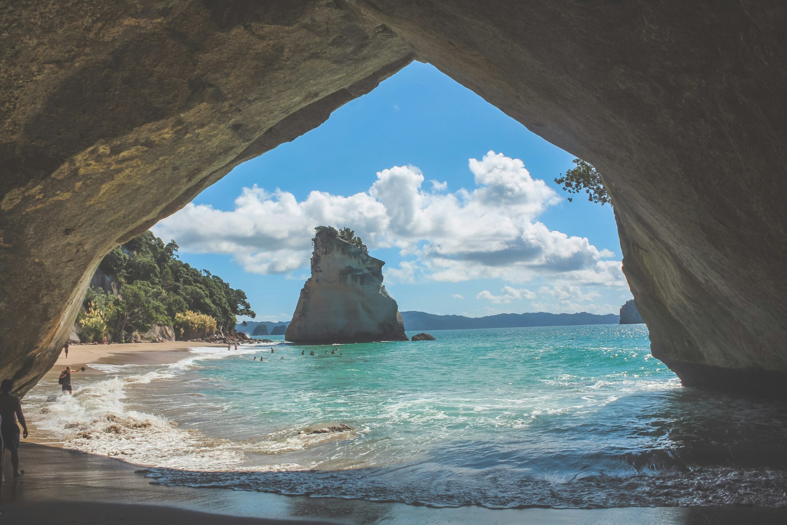From 2027, international tourists will contribute NZ$20–40 to visit Milford Sound, Tongariro Crossing, Cathedral Cove, and Aoraki Mount Cook. This fair action helps fund conservation, infrastructure, and jobs—protecting these natural wonders for all our futures.