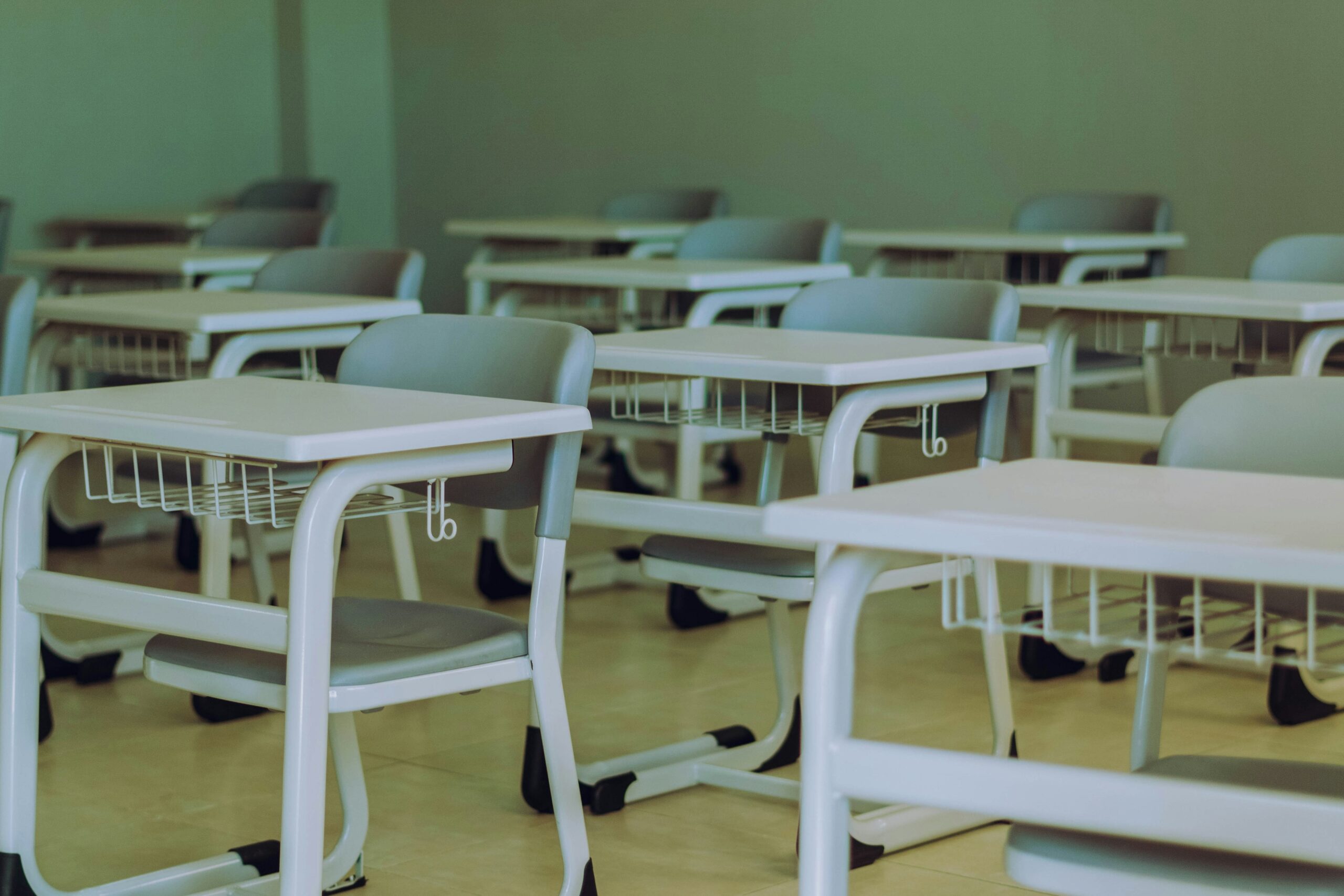 New data across U.S. states show chronic absenteeism—missing 10% or more of the school year—has declined since the peak of the pandemic, yet remains well above pre-COVID levels. Schools are focusing on attendance recovery as a key part of ensuring student progress and support.
