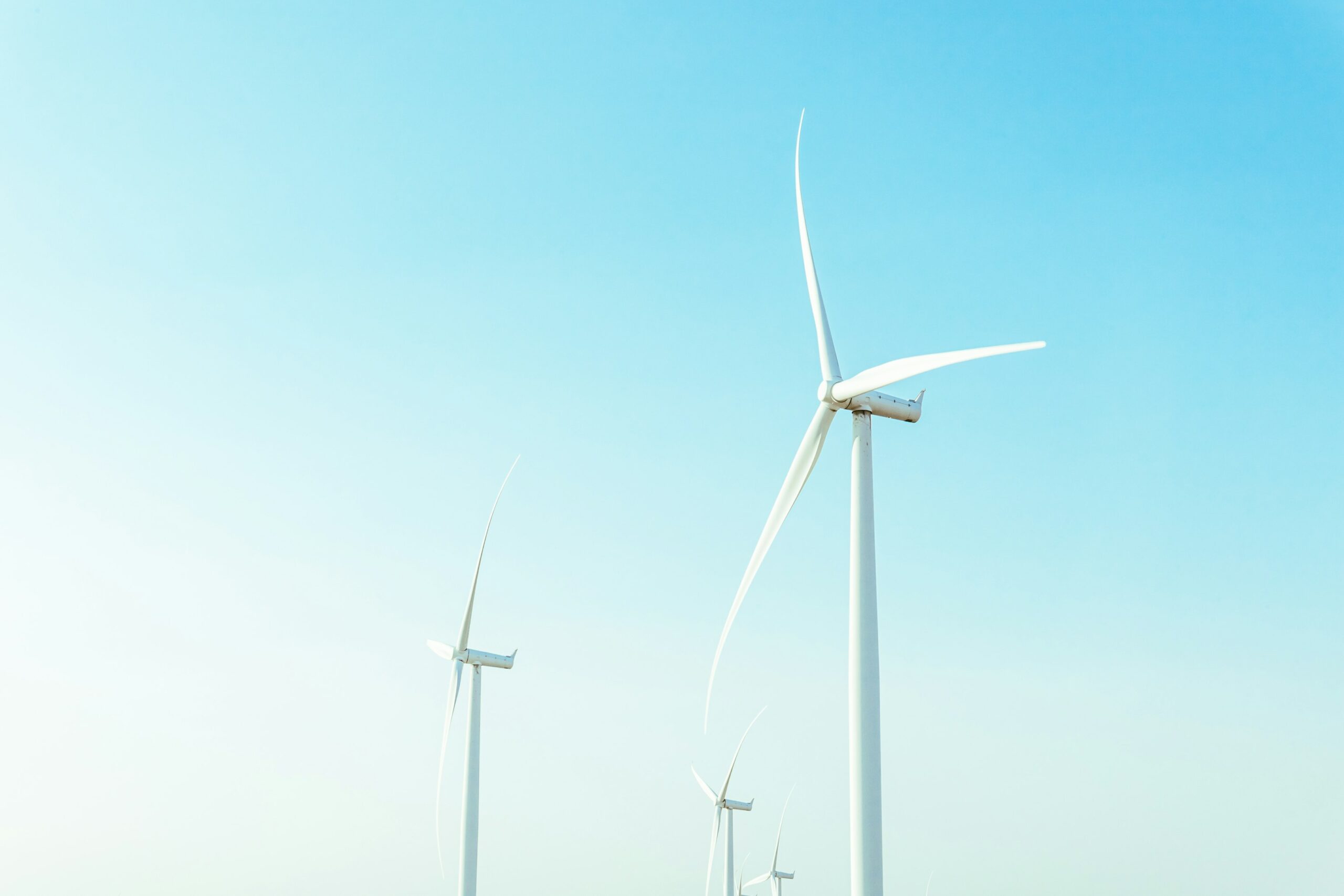 Ten European countries, including Germany, France, and the UK, have pledged 95 billion euros to transform the North Sea into a massive green energy hub. This historic collaboration aims to install vast offshore wind farms, securing a sustainable future and providing clean electricity to homes across the continent.